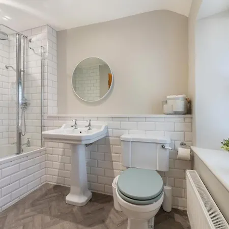 1 Bed In Oc-lr182 Semesterbostad *