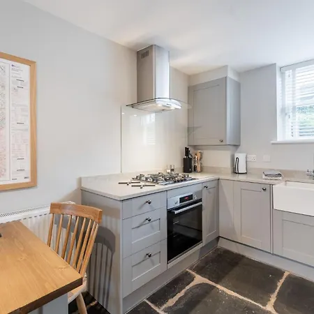 1 Bed In Keswick Oc-Lr182